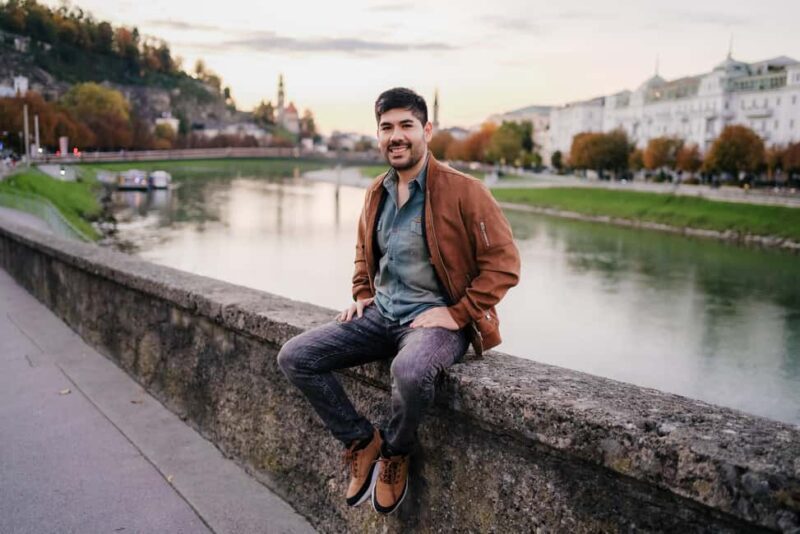 Private Vacation Photoshoot with Photographer in Salzburg - Key Points