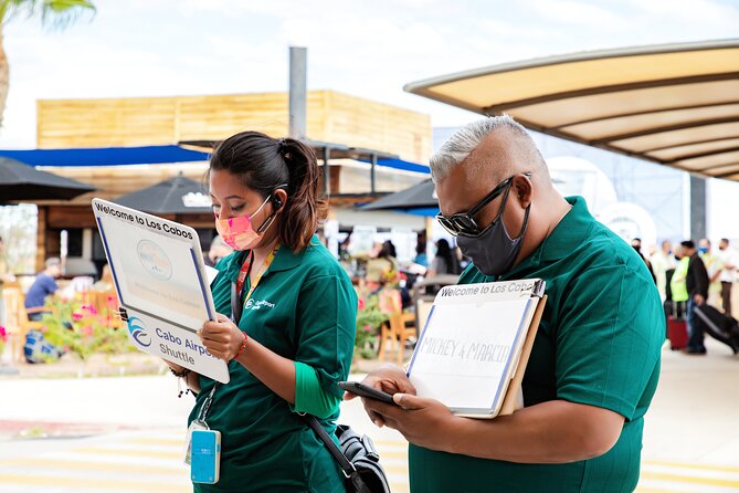 Private VAN Round-Trip from Airport to Cabo San Lucas Pacific - Key Points