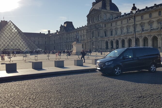 Private Van Transfer from CDG Airport to Paris - The Experience of a Well-Organized Pickup