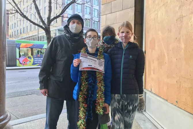 Private Vancouver Sightseeing Adventure: spy game Secret Mission - Discover Hidden Gems and Historic Buildings