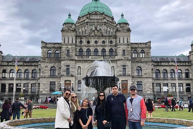 Private Vancouver to Victoria and Butchart Gardens day trip - Tour Guide Expertise and Commentary