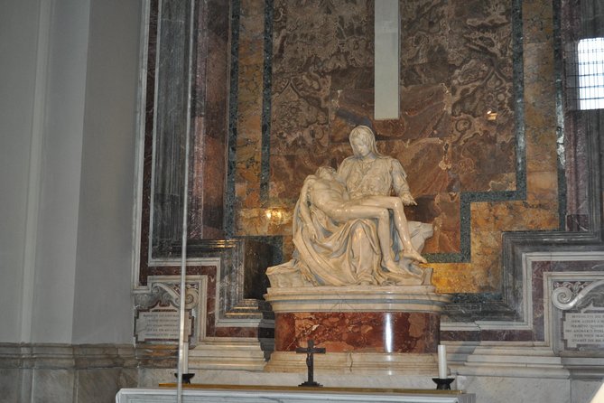 Private Vatican Museums Tour with Sistine Chapel & St. Peter's Basilica - Walking Around St. Peter’s Square
