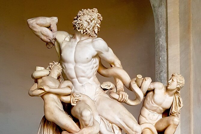 PRIVATE Vatican, Sistine Chapel & St. Peter's Basilica (shortcut) - Unlock the Vatican’s Masterpieces in Just 3 Hours