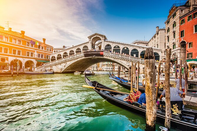 Private Venice Canal Cruise: 2-Hour Grand Canal and Secret Canals - Passing the Gondola Workshop in Dorsoduro