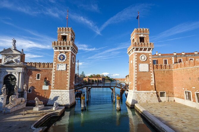Private Venice Canal Cruise: 2-Hour Grand Canal and Secret Canals - Tour Feedback and Guide Quality