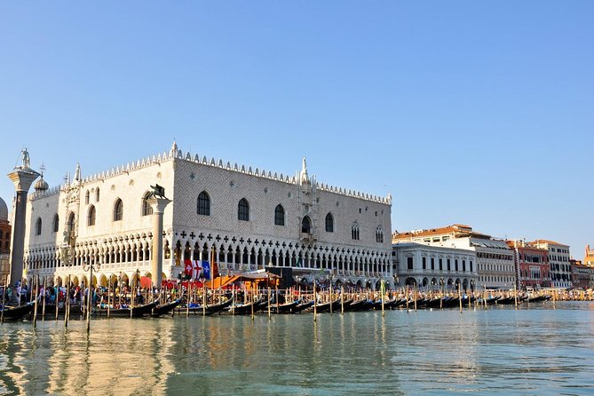 Private Venice City Tour and Gondola Ride - Practical Details: Meeting Point and Tour Logistics