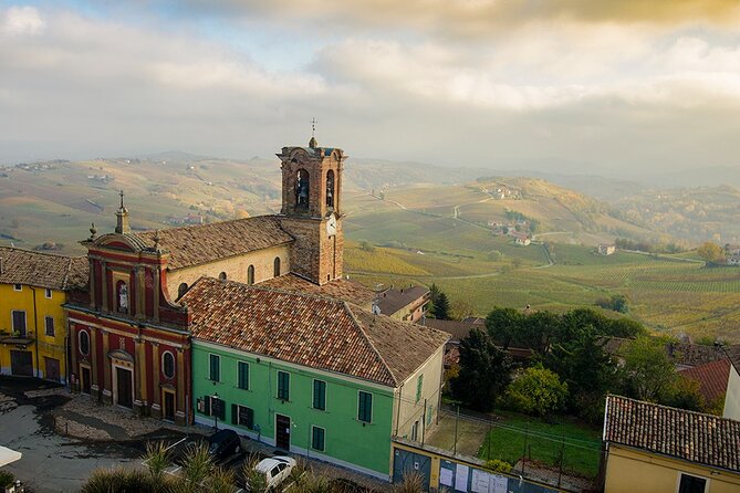Private Vespa Tour "Among the hills of Barolo and Barbaresco" - La Morra: The Most Breathtaking Viewpoint