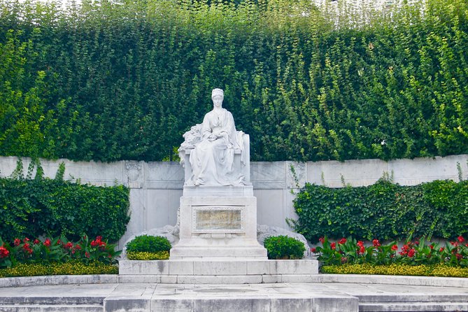 Private Vienna Walking Tour - The Tour’s Focus on Key Landmarks and History