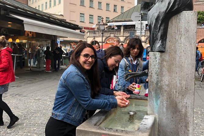 Private - Viktualienmarkt Food Tour and Beyond - best Munich tastings - Starting at Marienplatz, the Heart of Munich