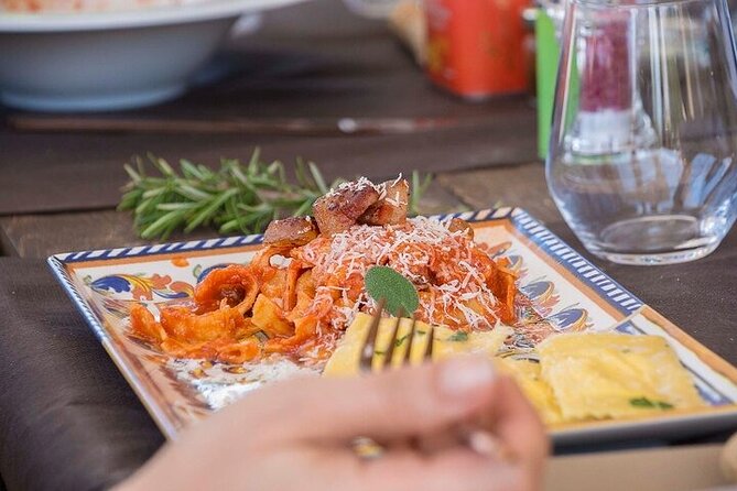 Private Villa Tivoli Day Trip: Villa D'Este & Lunch with the Chef - Gourmet Lunch with the Chef