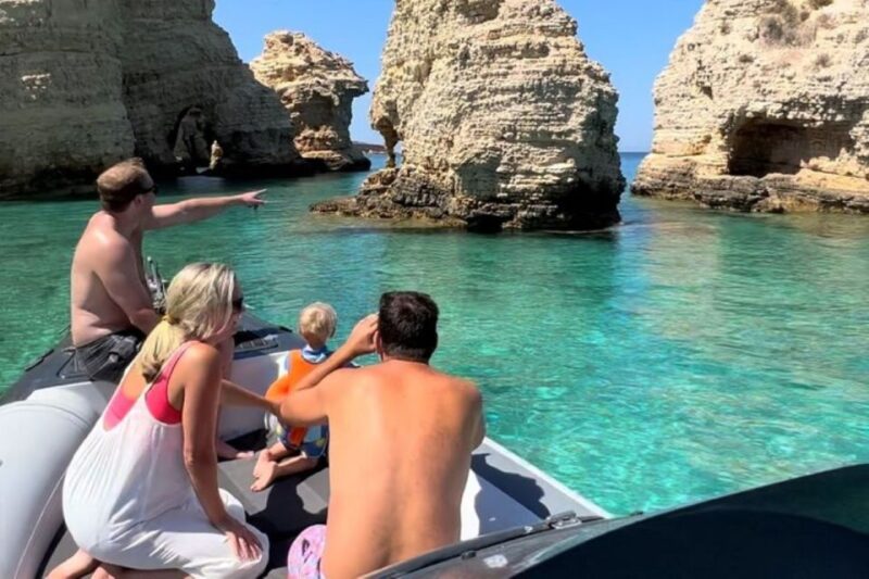 Private VIP boat tour in cyclades - Comfort, Safety, and Expert Guidance on the Water