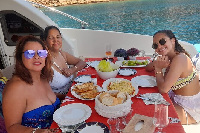 Private VIP Motoryacht Charter in Bodrum For 6 Hours With Lunch - Bodrum’s Most Luxurious Private Yacht Experience