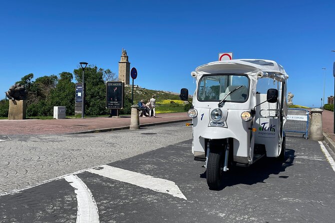 Private VIP Tour in Tuk tuk A Coruña - Exploring the San Antón Castle and Maritime Control Tower
