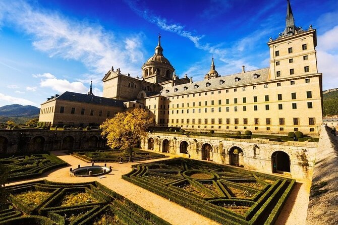 Private VIP visit El Escorial Palace, Monastery, Villa & Garden - Exploring the Crypts of the Kings and Renaissance Library