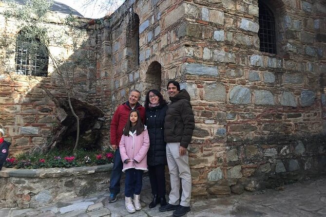 Private Virgin Mary House and Turkish Bath Tour with Pickup - Indulge in a Tasty Lunch at a Local Restaurant