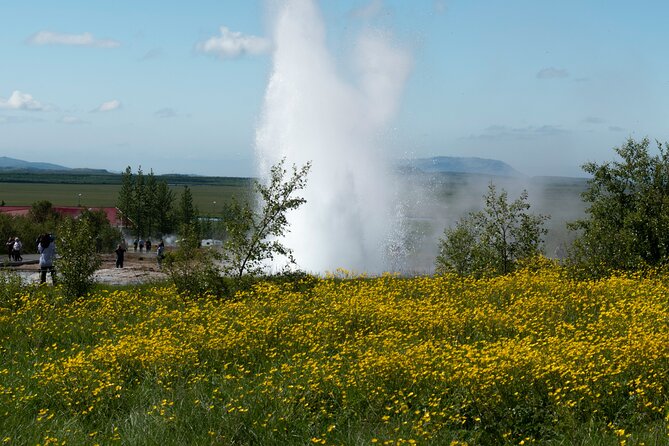 Private Visit Golden Circle Essentials - Modern Comfort with Wi-Fi and Private Transport