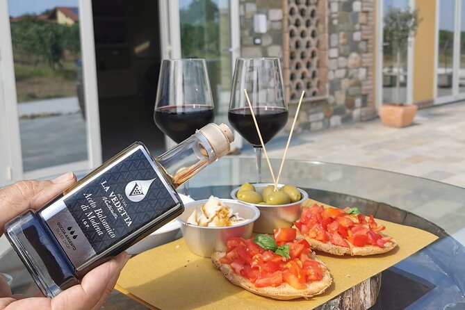 Private Visit to Acetaia with Tasting - Tasting the Range of La Vedetta’s Vinegars