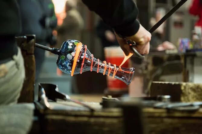 Private Visit to Murano Glass Factory - Master Glassmaker - Unique Pieces - The Experience of the Master Glassmaker