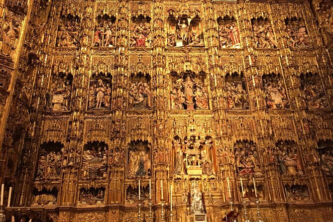 Private visit to the Cathedral of Seville - Sacristía Mayor: Art, Relics, and Christian Conquest Symbols