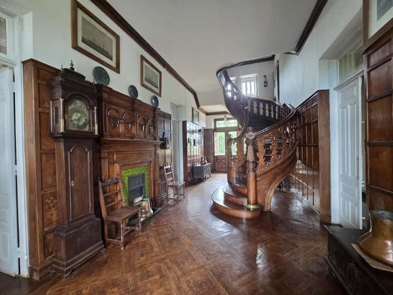 Private visit to the House of the Dukes of Almodovar in Comillas - Key Points