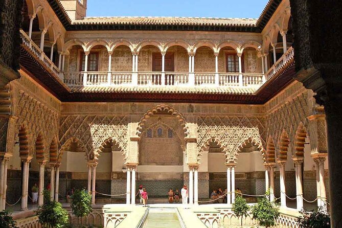 Private visit to the Real Alcazar of Seville (tickets included) - The Historic Roots of the Alcázar in Seville