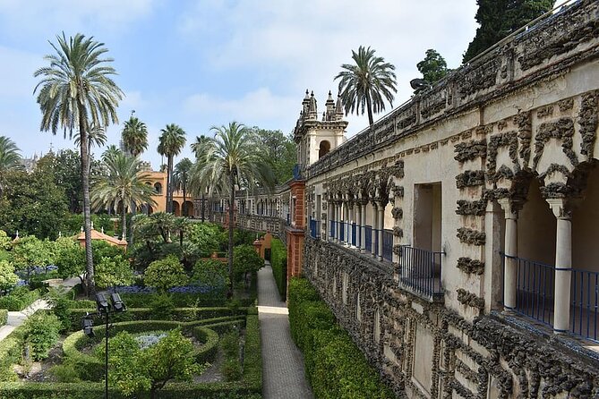 Private visit to the Real Alcazar of Seville (tickets included) - Meeting Point and Tour Logistics
