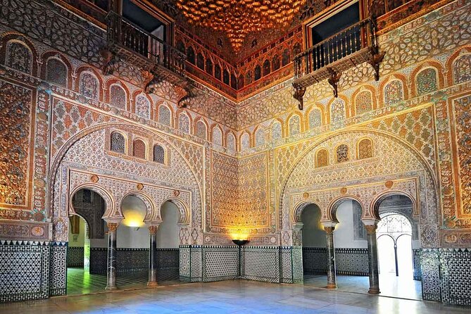 Private visit to the Real Alcazar of Seville (tickets included) - Who Should Choose This Tour