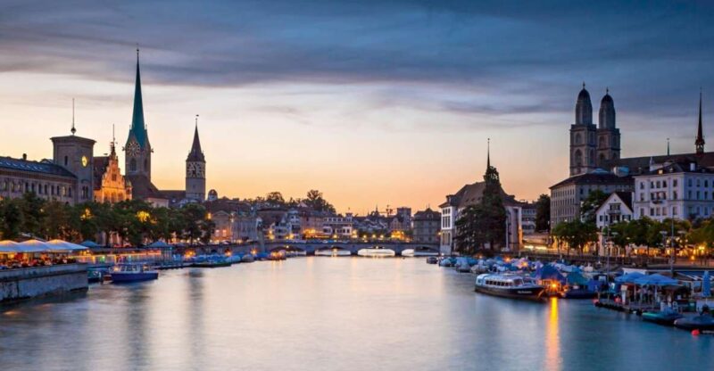 Private Walking Day Tour in Zurich - Key Points