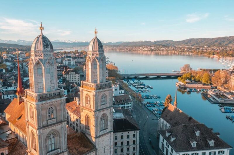 Private Walking Day Tour in Zurich - Highlights of Zurichs Historic Old Town