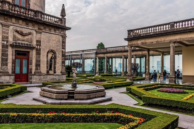 Private Walking Tour Anthropology Museum & Chapultepec Castle - Expert Guides and Personalized Commentary