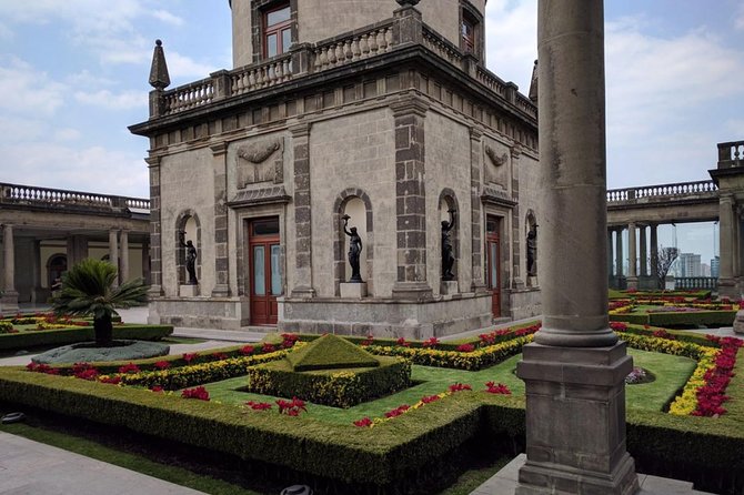Private Walking Tour Anthropology Museum & Chapultepec Castle - Coffee Break and Flexibility in the Itinerary