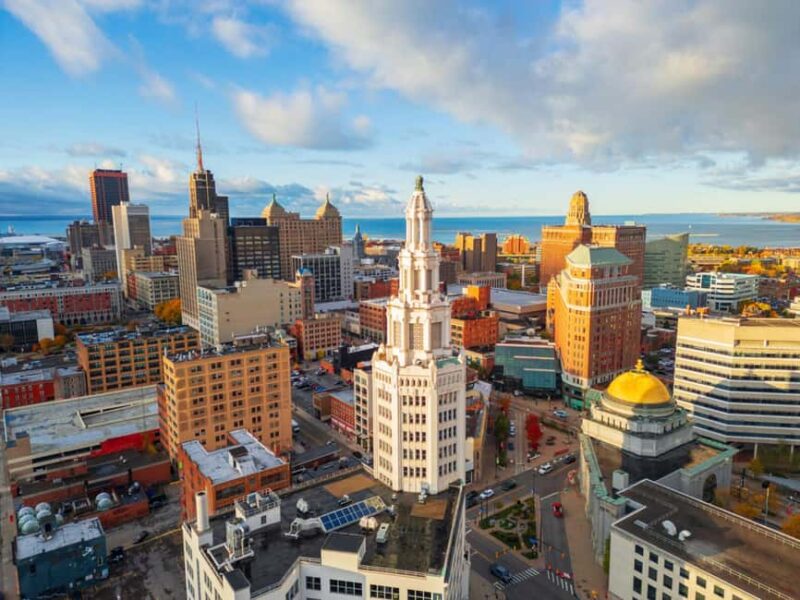 Private Walking Tour Buffalo Downtown Buildings - Stories Carved in Stone and Glass