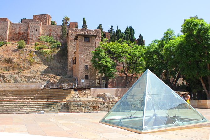 Private walking tour - La Plaza de la Merced: Picasso’s Birthplace and Local Life