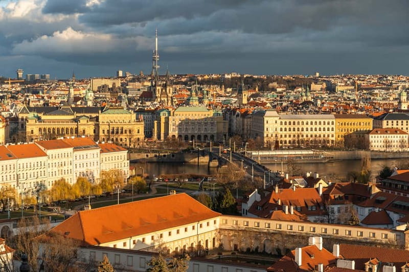 Private Walking tour: From Charles Bridge to Prague Castle - Discover Prague’s Charm with a Private Walking Tour from Charles Bridge to Prague Castle