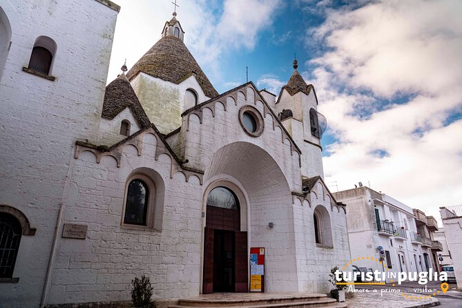 Private walking tour in Alberobello - Logistics and Meeting Details
