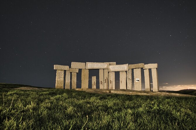 Private Walking Tour in Coruña with Beer or Wine - Explore La Coruña’s Seafaring Charm and Historic Landmarks