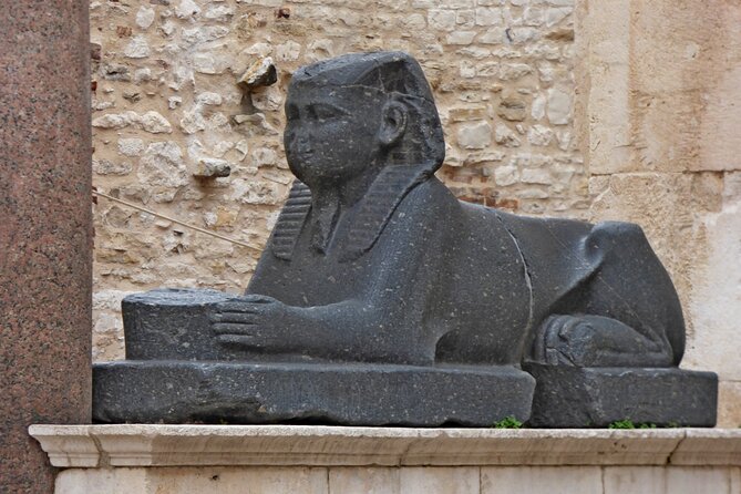 Private Walking Tour in Split Old Town (ENG, FRA, ITA, ESP) - Exploring Split’s Key Squares and Statues