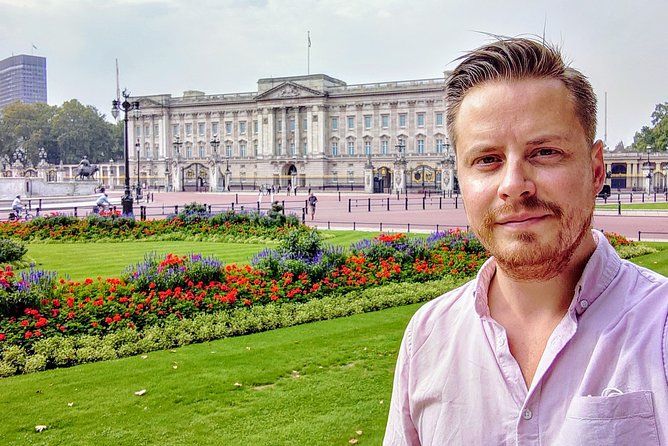 Private Walking Tour: Jack The Ripper and East End - The Historic Fournier Street and The Ten Bells Pub