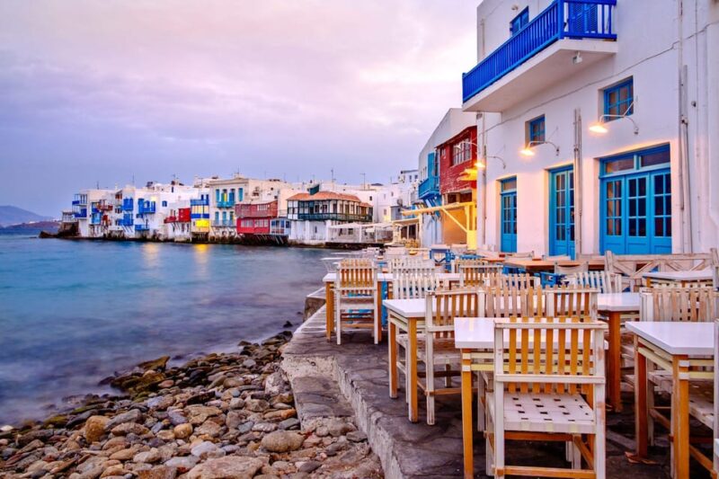 Private Walking Tour - Mykonos Town Highlights - Starting Point and First Impressions at the Old Port
