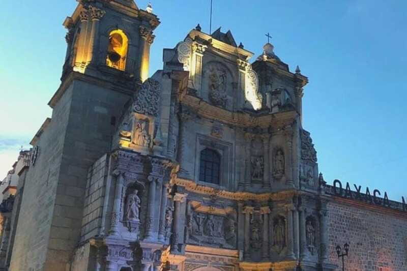 Private Walking Tour Oaxaca Day of the Dead Altars - Walking Through Huatulco’s Streets During Day of the Dead