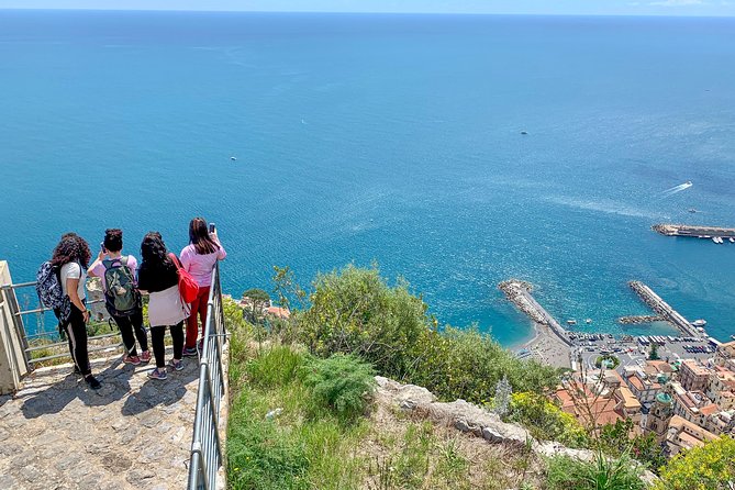 Private walking tour of Amalfi & Atrani hamlets discovering amazing landscape - Personalized Experience with a Professional Guide