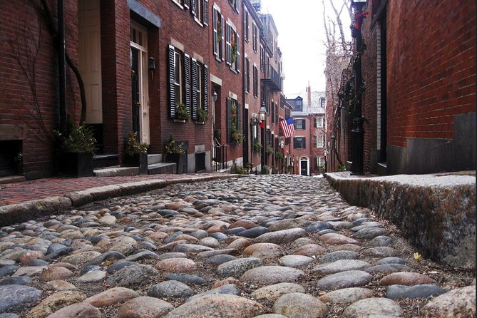 Private Walking tour of Boston's Freedom Trail and more! - Starting at Boston Common, the Gateway to the City’s History