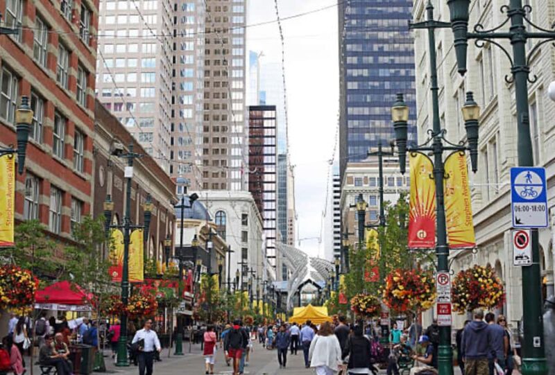 Private Walking Tour of Calgarys City Highlights - Discovering Calgary’s Modern Design Icons: Central Library and The Bow