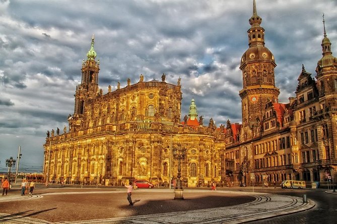 Private Walking Tour of Dresden with official tour guide - Key Points