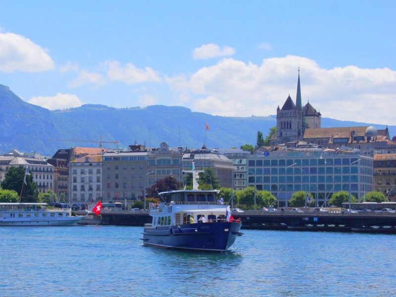 Private walking tour of Geneva - Discover Geneva’s Historic Old Town and Iconic Landmarks