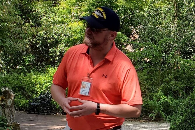 Private Walking Tour of Historic Charleston - Exploring the Gardens of the Nathaniel Russell House