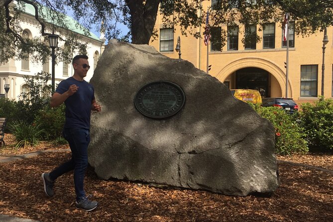 Private Walking Tour of Historic Savannah - Tour Logistics, Group Size, and Accessibility