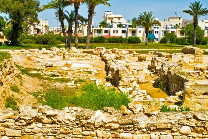 Private Walking Tour of Larnaca - Relax and People-Watch at Finikoudes Beach