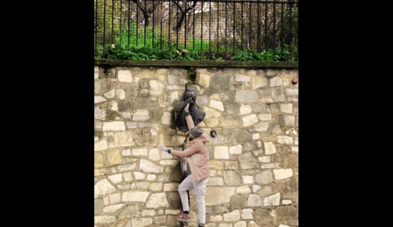 Private Walking Tour of Montmartre and Sacré-Cur - The Guide: Knowledge, Friendliness, and Local Expertise