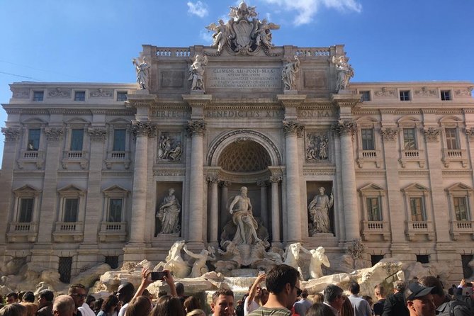 Private Walking Tour of Rome and a Cooking Class - Logistics and Accessibility Details